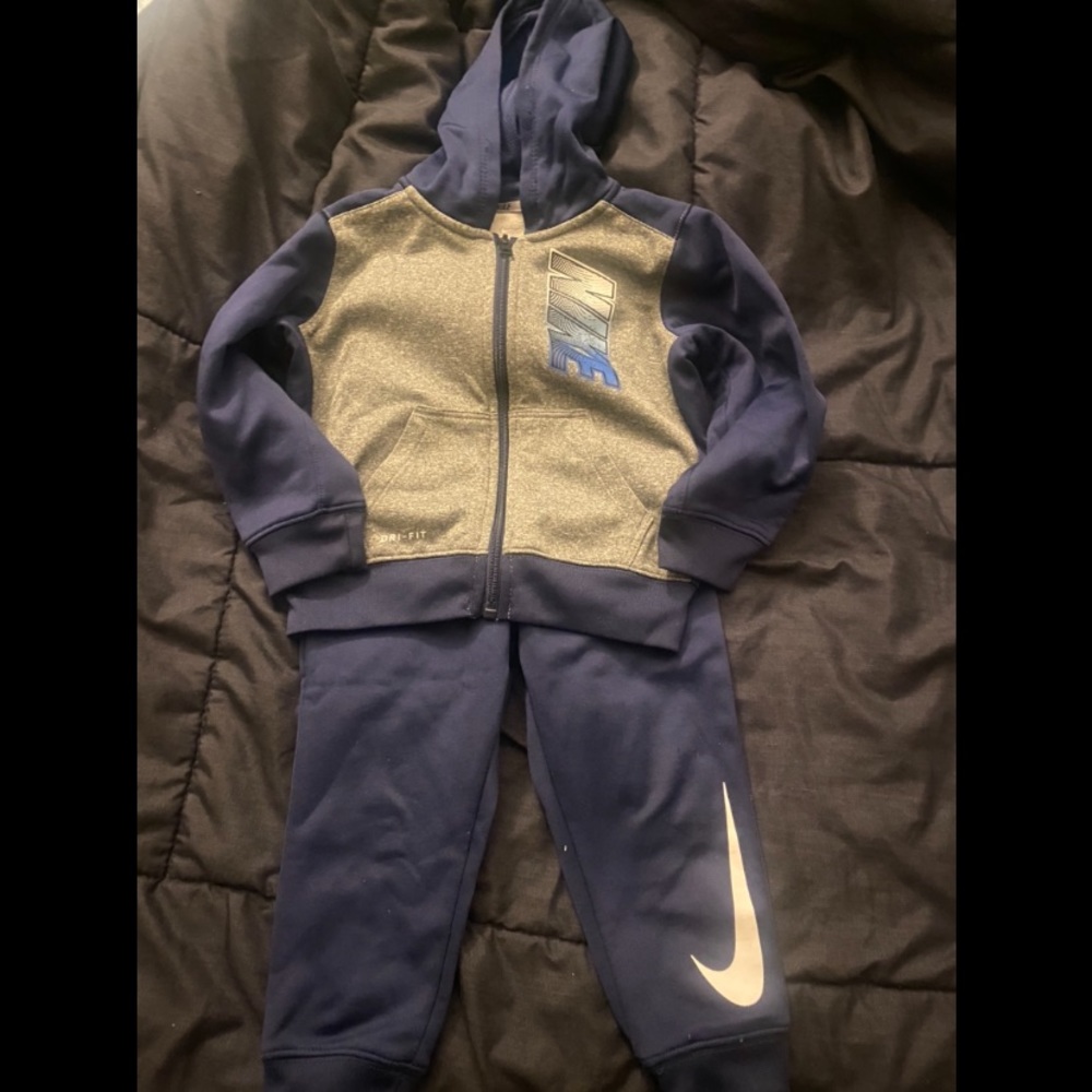 Toddler Boys Nike Sweatsuit